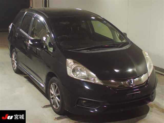 4302 Honda Fit shuttle GG8 2014 г. (JU Miyagi)